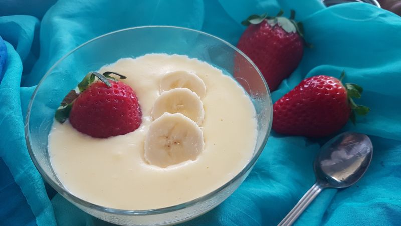 Domowy budyń waniliowy