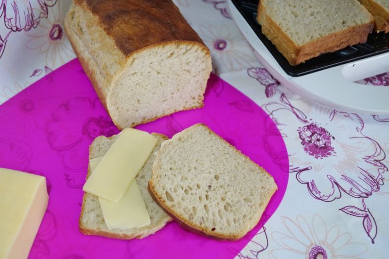 Domowy chleb tostowy