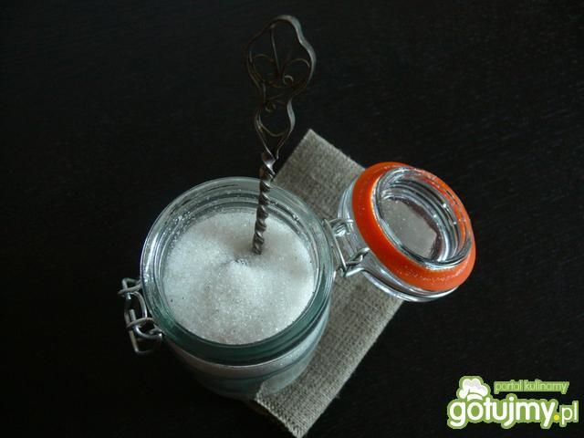 Domowy cukier waniliowy