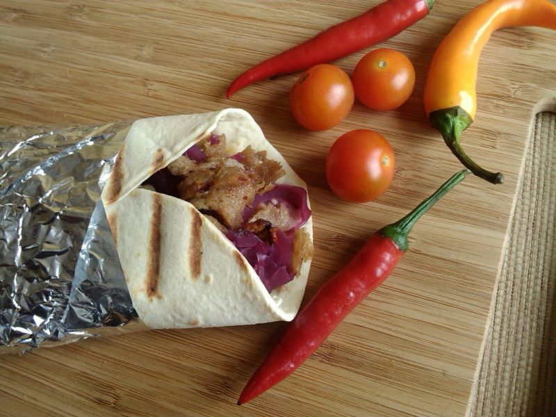 Domowy kebab na ostro z wołowiną