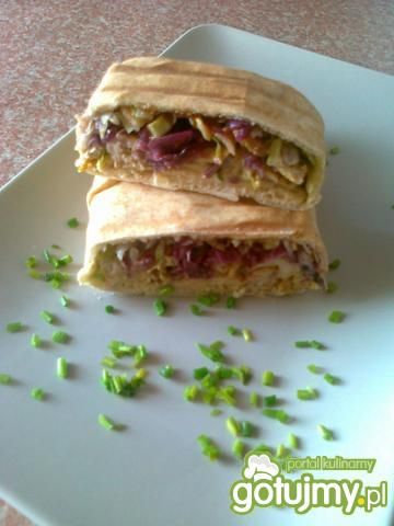 Domowy kebab z czerwoną kapustą  Domowy kebab z czerwoną kapustą