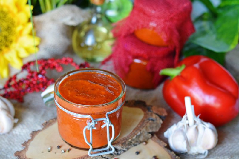 Domowy ketchup z czerwonej papryki Domowy ketchup z czerwonej papryki