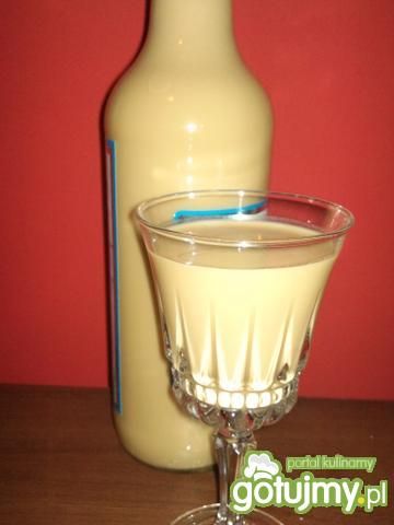 Domowy likier Baileys Domowy likier Baileys