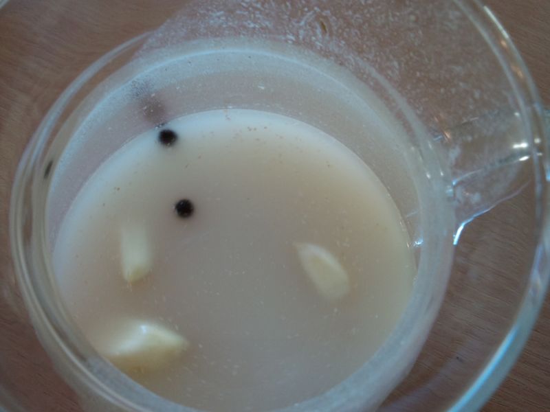 Domowy zakwas na żurek