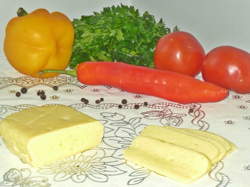 Domowy żółty ser Domowy żółty ser