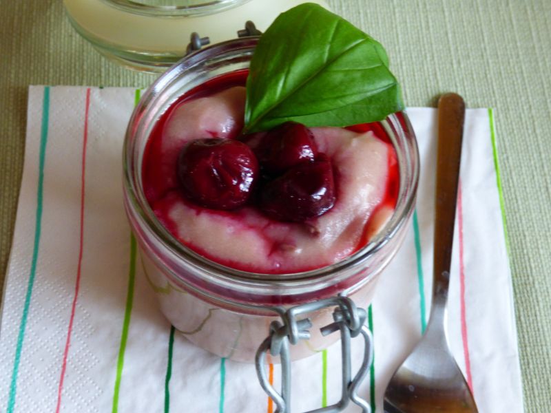 Domoy budyń wiśniowy Domoy budyń wiśniowy