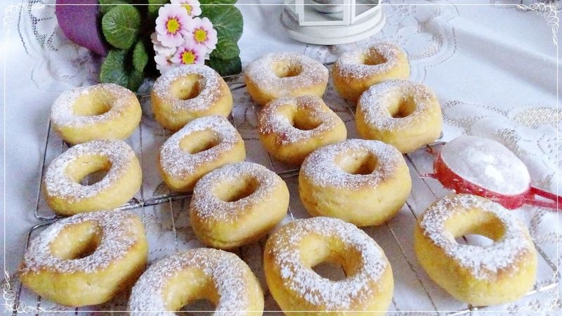 Donuty batatowe z piekarnika bez tłuszczu Donuty batatowe z piekarnika bez tłuszczu