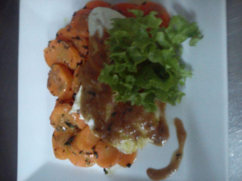 Dorsz w sosie cytrynowym i miętową marchewką Dorsz w sosie cytrynowym i miętową marchewką