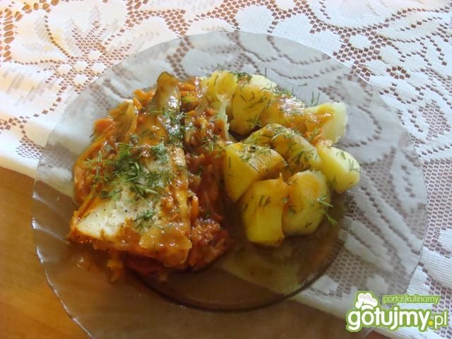 Dorsz z chrupkimi warzywami Dorsz z chrupkimi warzywami