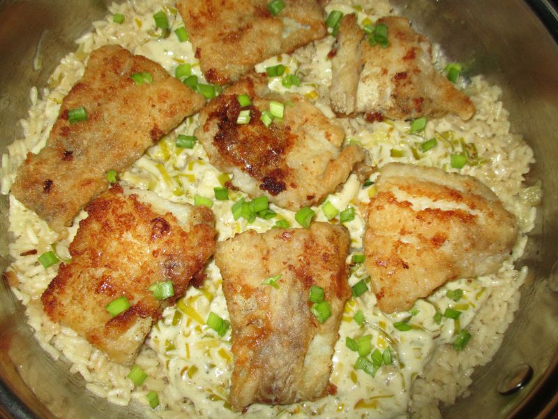 Dorsz z patelni z ryżem i porem