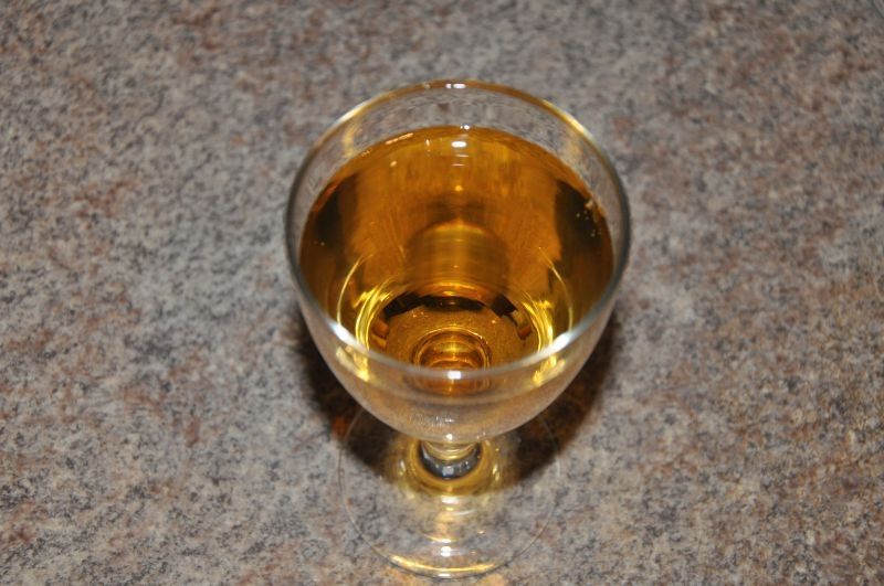 Drink o żółtej barwie