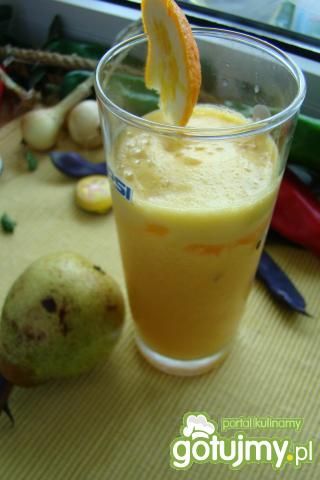 Drink pomarańczowo-gruszkowo-brzoskwinia Drink pomarańczowo-gruszkowo-brzoskwinia