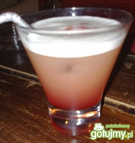 Drink warstwowy czerwony