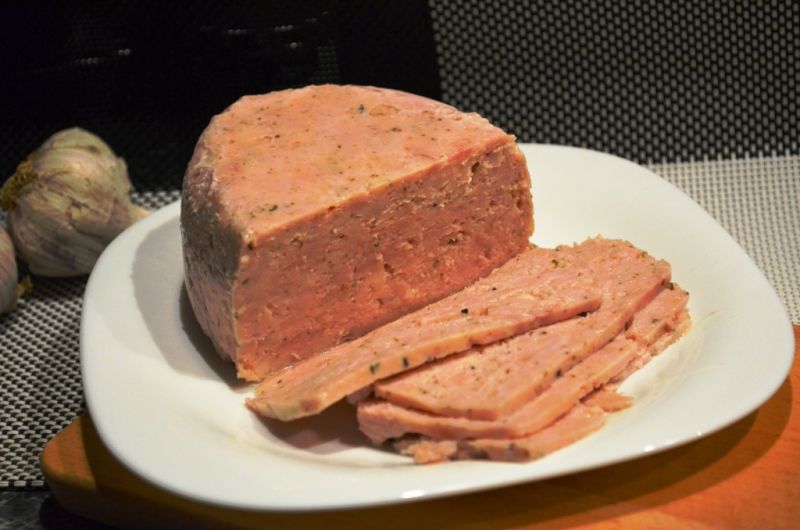 Drobiowa szyneczka z szynkowaru Drobiowa szyneczka z szynkowaru