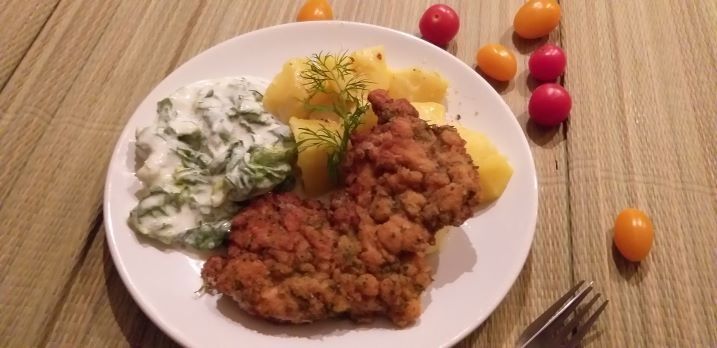 Drobiowe kotlety w ziołowej panierce