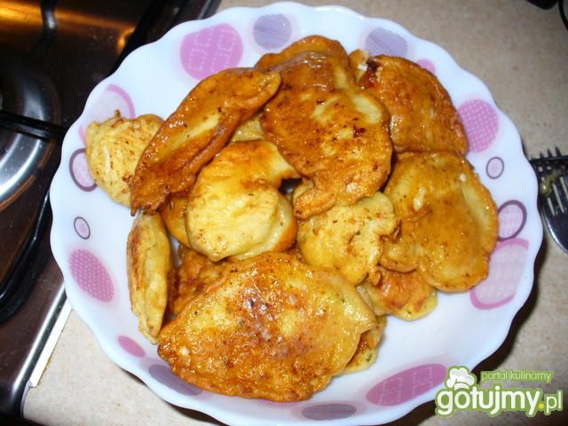 Drobiowe placki w cieście. Drobiowe placki w cieście.