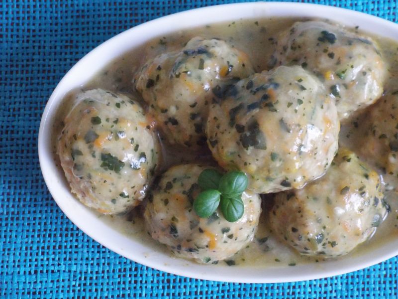 Drobiowe pulpety z cukinią i marchewką Drobiowe pulpety z cukinią i marchewką