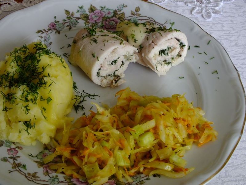 Drobiowe roladki light z mozarellą Drobiowe roladki light z mozarellą