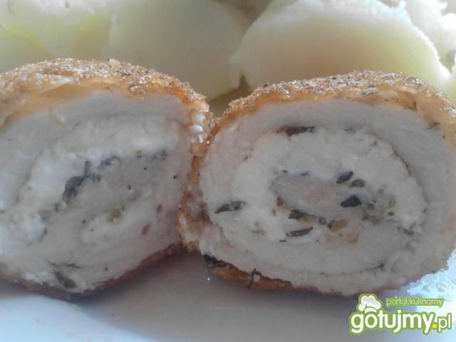 Drobiowe roladki z serem feta Drobiowe roladki z serem feta
