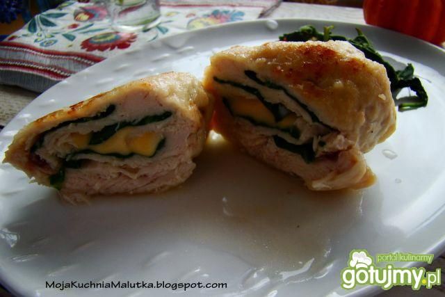 Drobiowe roladki z szpinakiem i serem