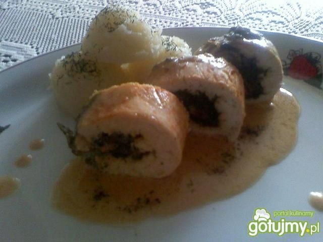 Drobiowe roladki ze szpinakiem