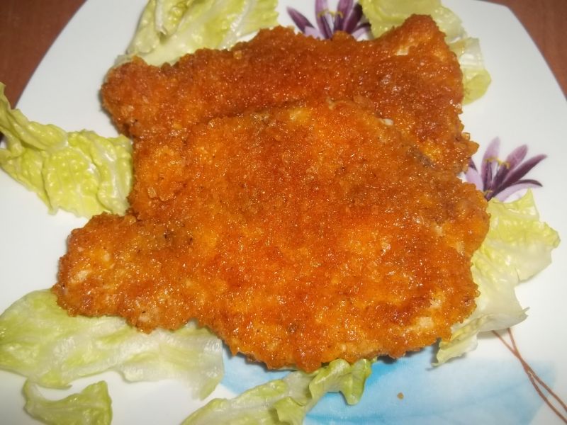 Drobiowe schabowe w panierce z chipsów