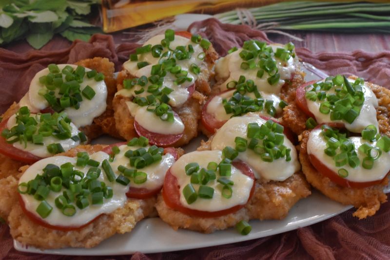 Drobiowy kotlet z serową panierką 