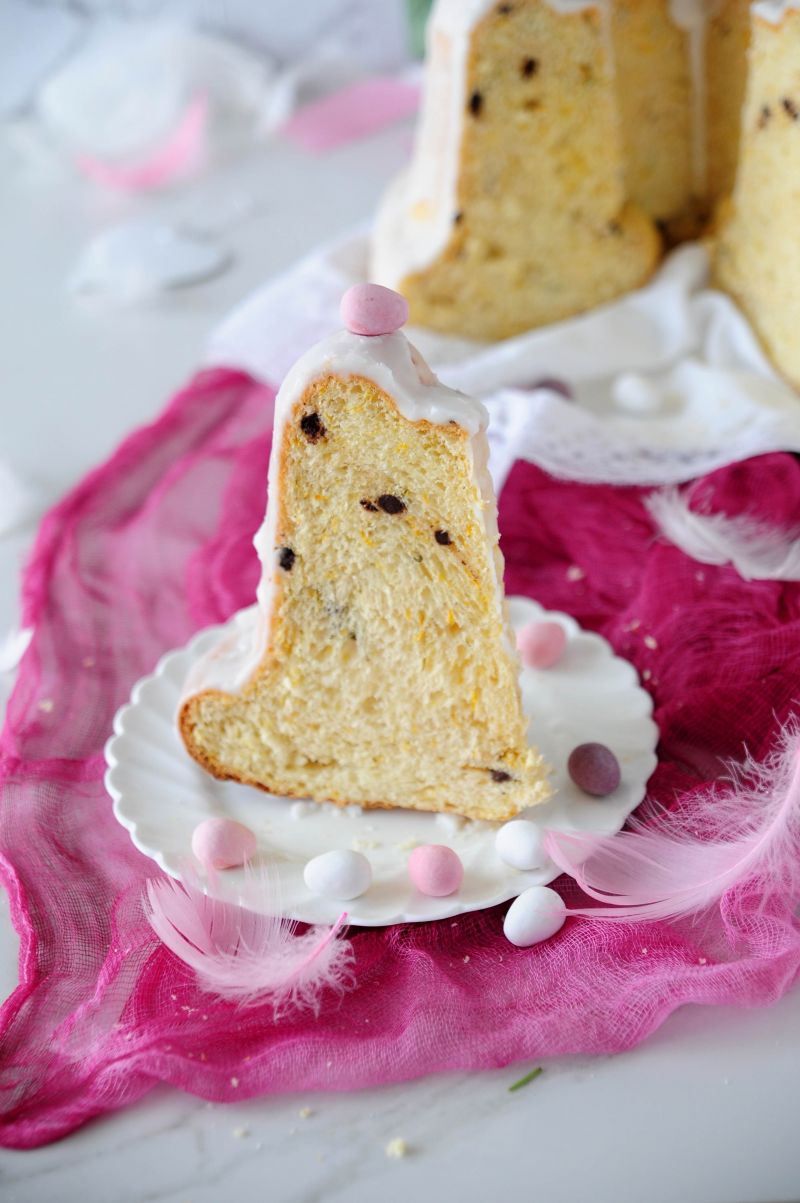 Drożdżowa baba z mniszkiem