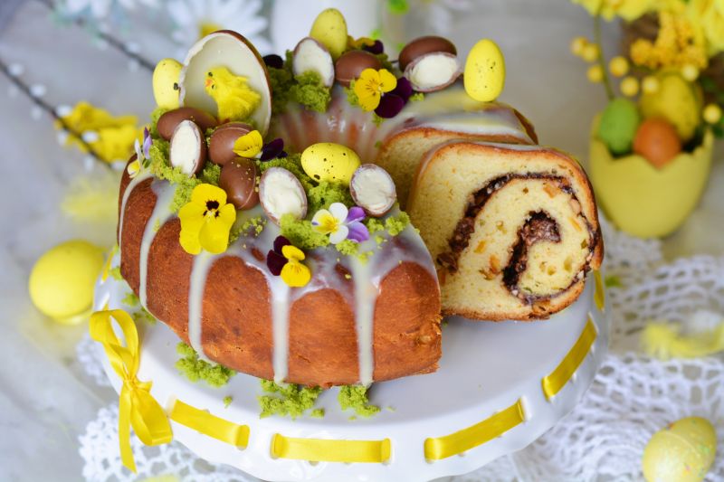 Drożdżowa babka z czekoladą i orzechami Drożdżowa babka z czekoladą i orzechami
