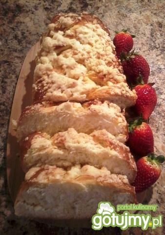 Drożdżowa chałka Drożdżowa chałka