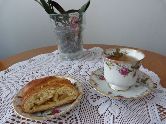 Drożdżowa gąsienica