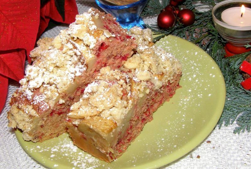 Drożdżowe ciasto z burakiem,fasolą,jabłkami