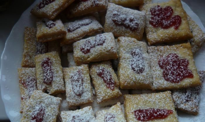 Drożdżowe języczki Drożdżowe języczki