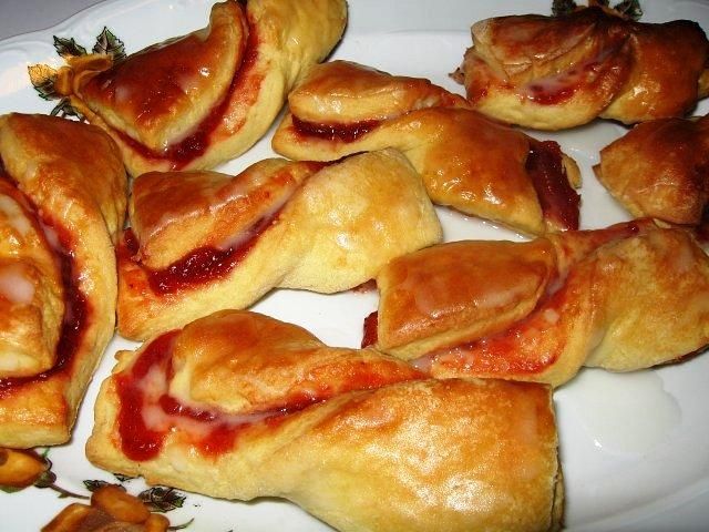 Drożdżowe kokardki Drożdżowe kokardki
