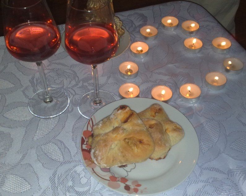 Drożdżowe koperty z serem i pieczarkami Drożdżowe koperty z serem i pieczarkami