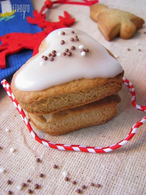 Drożdżowe miękkie pierniczki 