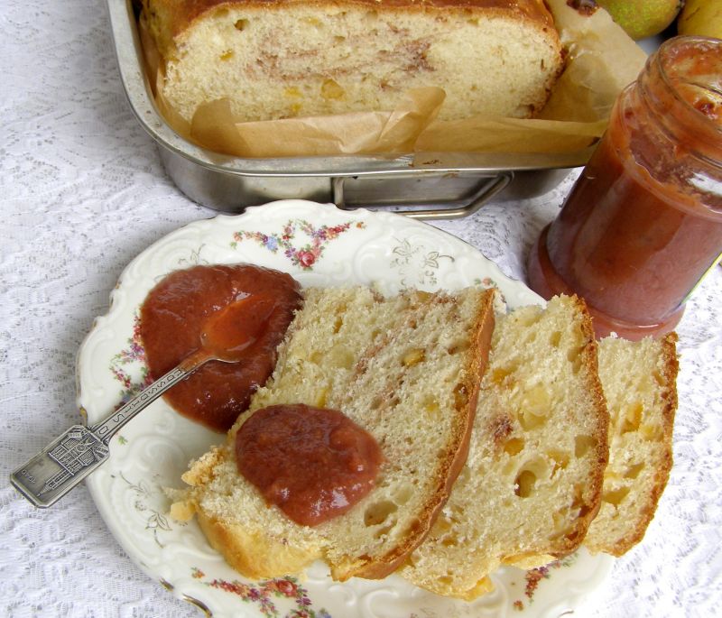 Drożdżowe na oleju ze skórką pomarańczy.