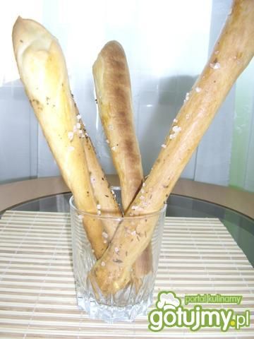 drożdżowe paluchy z kminkiem