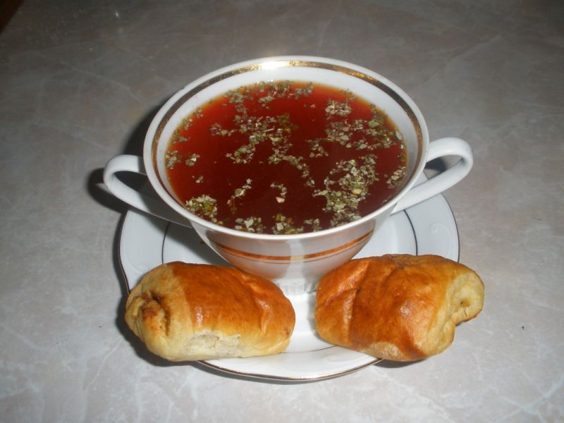 Drożdżowe pasztety z barszczem  Drożdżowe pasztety z barszczem