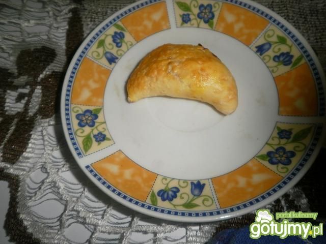 drożdżowe pierożki drożdżowe pierożki