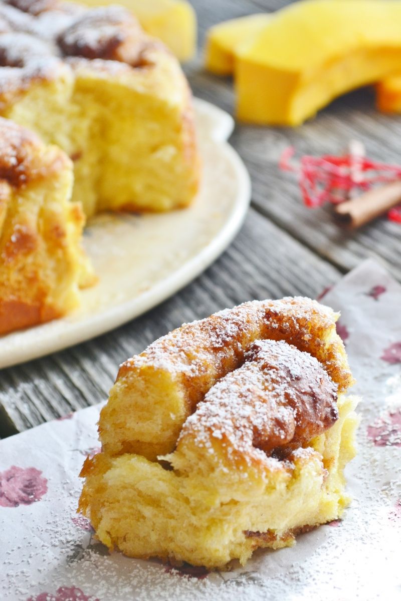 Drożdżowe ślimaczki z dynią Drożdżowe ślimaczki z dynią