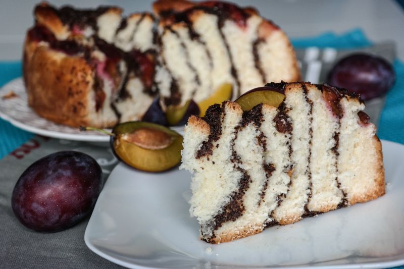 Drożdżowe z makiem, śliwkami i figami  Drożdżowe z makiem, śliwkami i figami