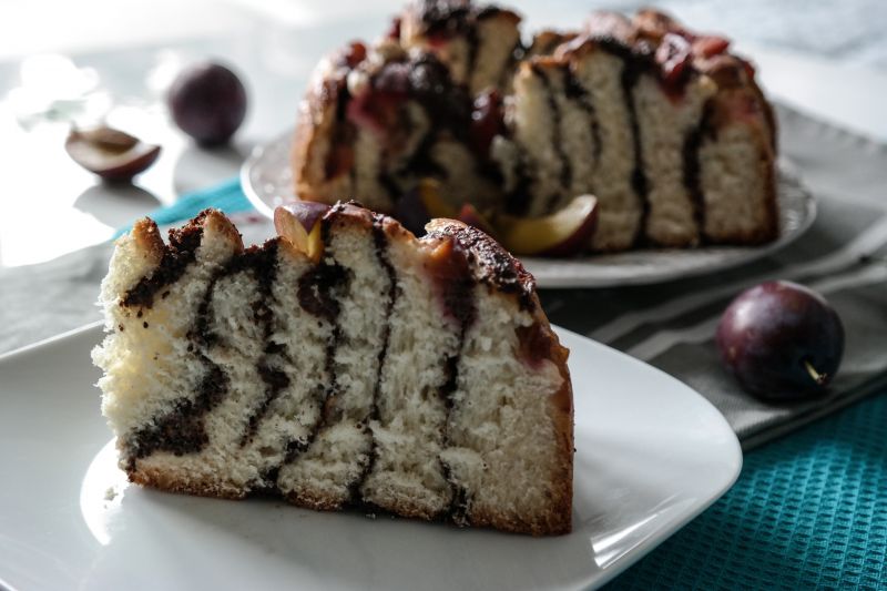 Drożdżowe z makiem, śliwkami i figami  Drożdżowe z makiem, śliwkami i figami