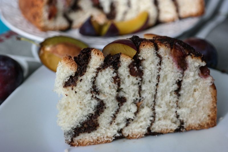 Drożdżowe z makiem, śliwkami i figami  Drożdżowe z makiem, śliwkami i figami