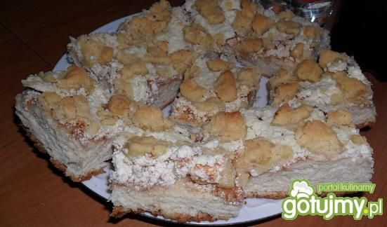 Drożdżowe z serem i różą