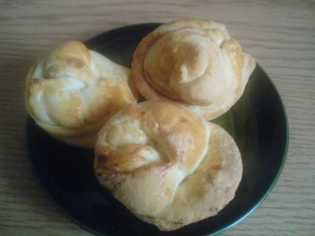 Drożdżowe zawijaski z cynamonem