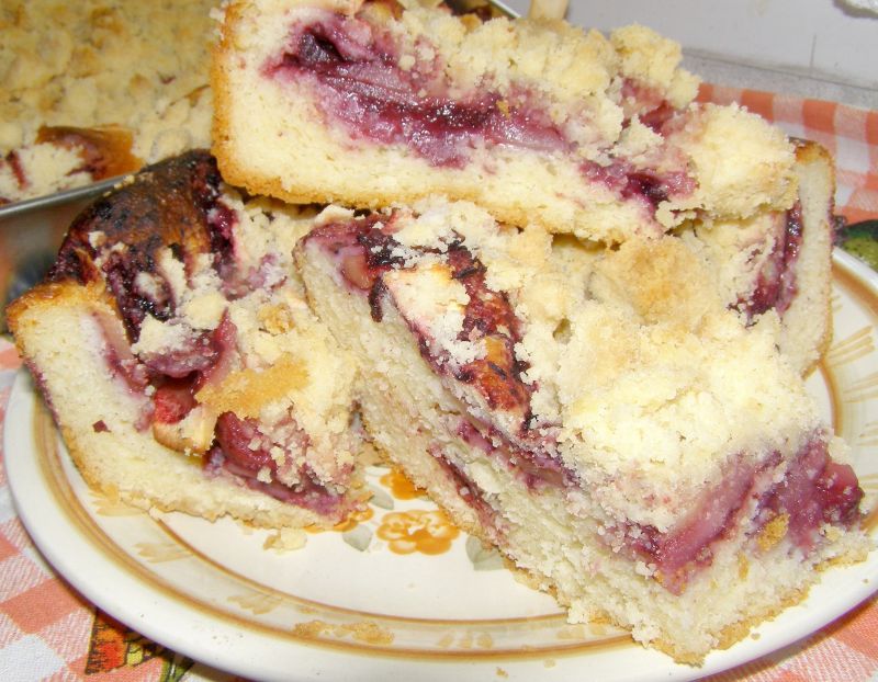 Drożdżówka owocowa z kruszonką na oleju Drożdżówka owocowa z kruszonką na oleju