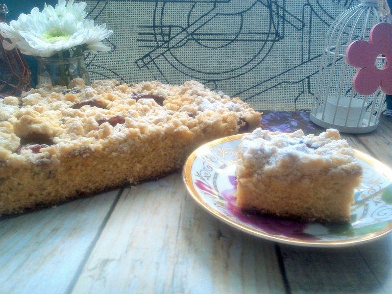 Drożdżówka z truskawkami