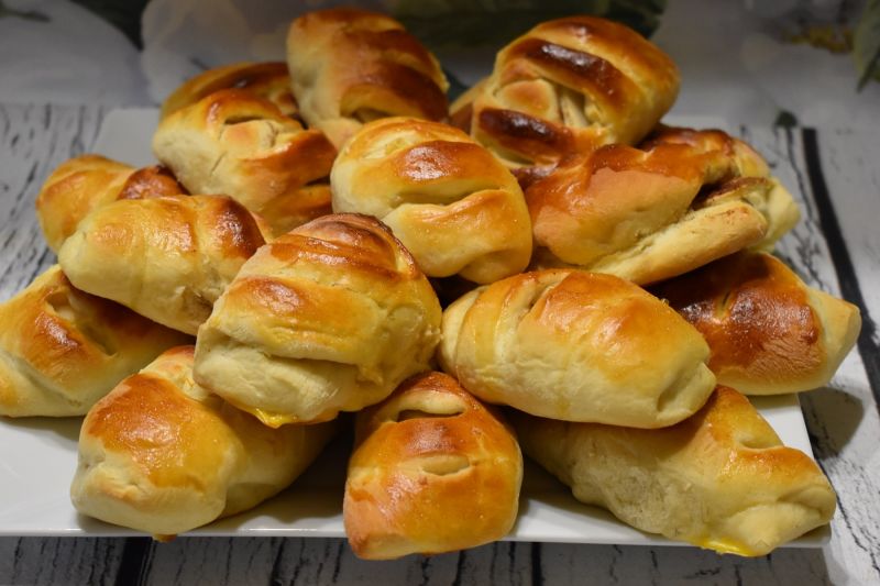 Drożdżówki z jabłkiem