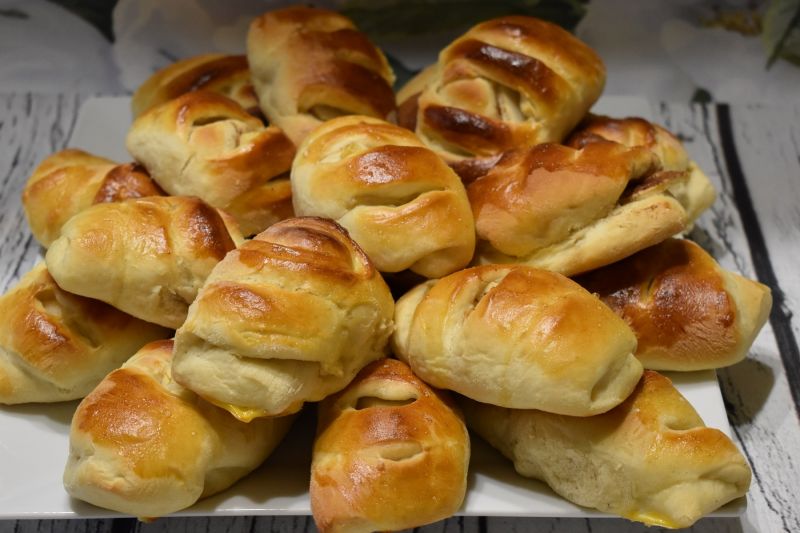 Drożdżówki z jabłkiem